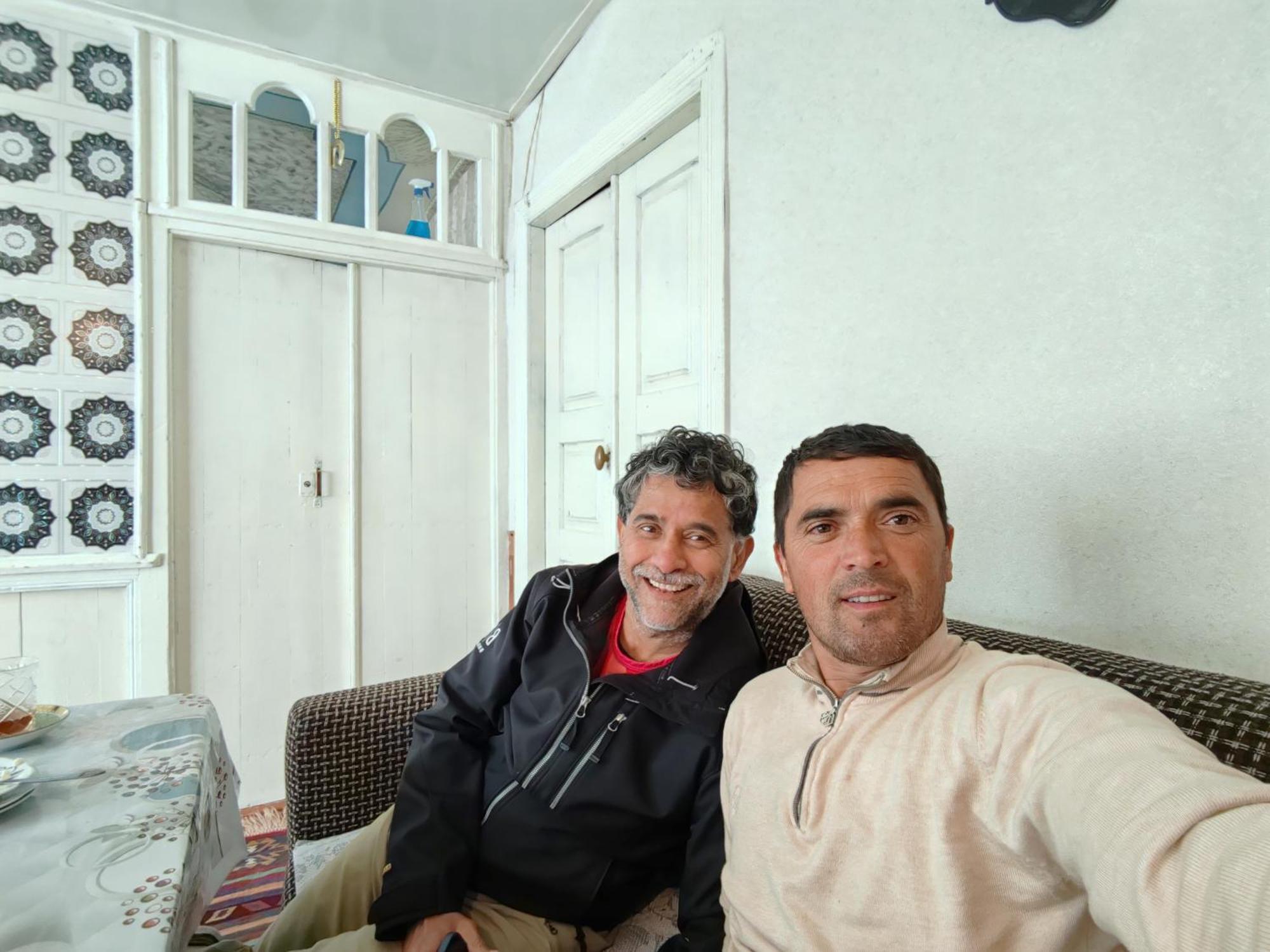Hotel Zaur Guest hause à Xinaliq Extérieur photo
